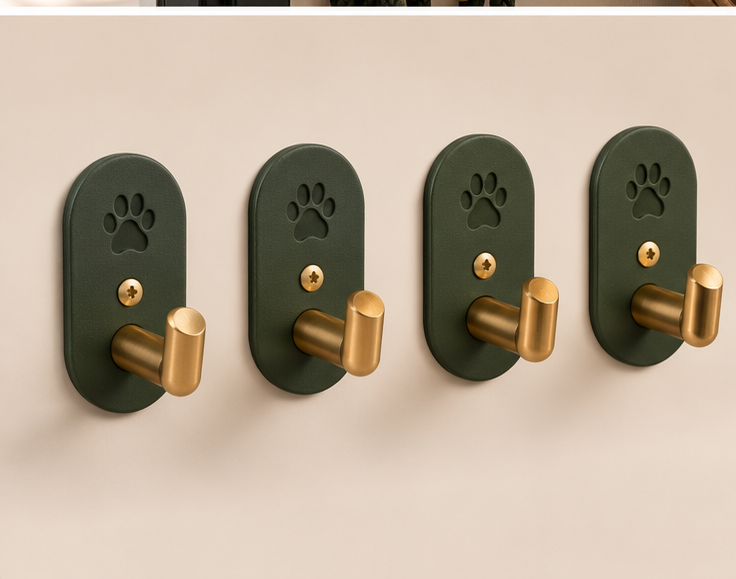 Product view of the compact hook profile.